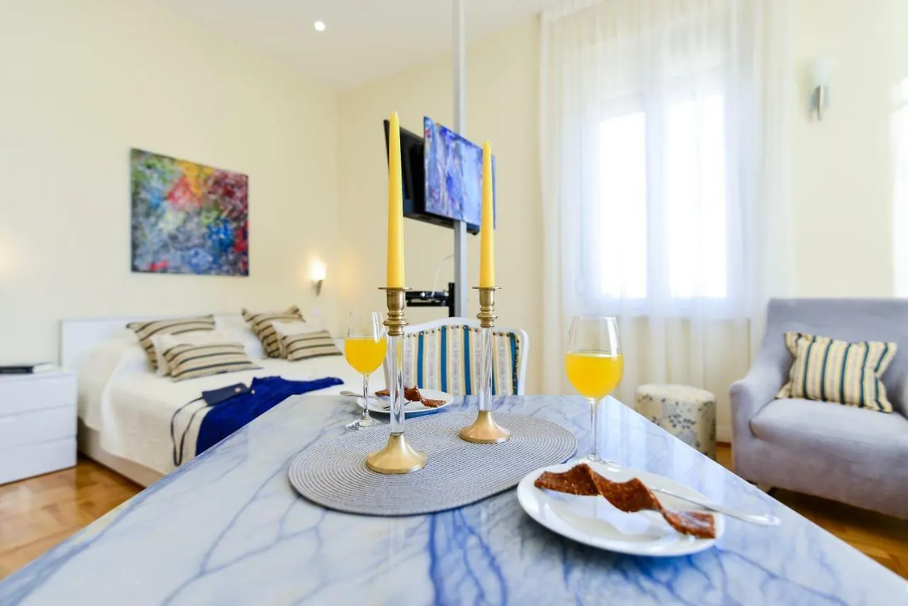 Noble Elégance Studio Apartments Zara
